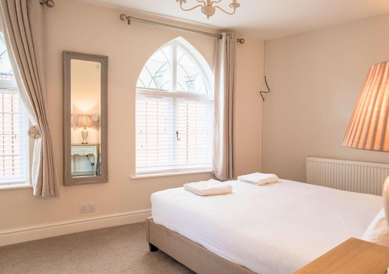 Villa Charming 2 Bed House In Tewkesbury Centre Exterior foto